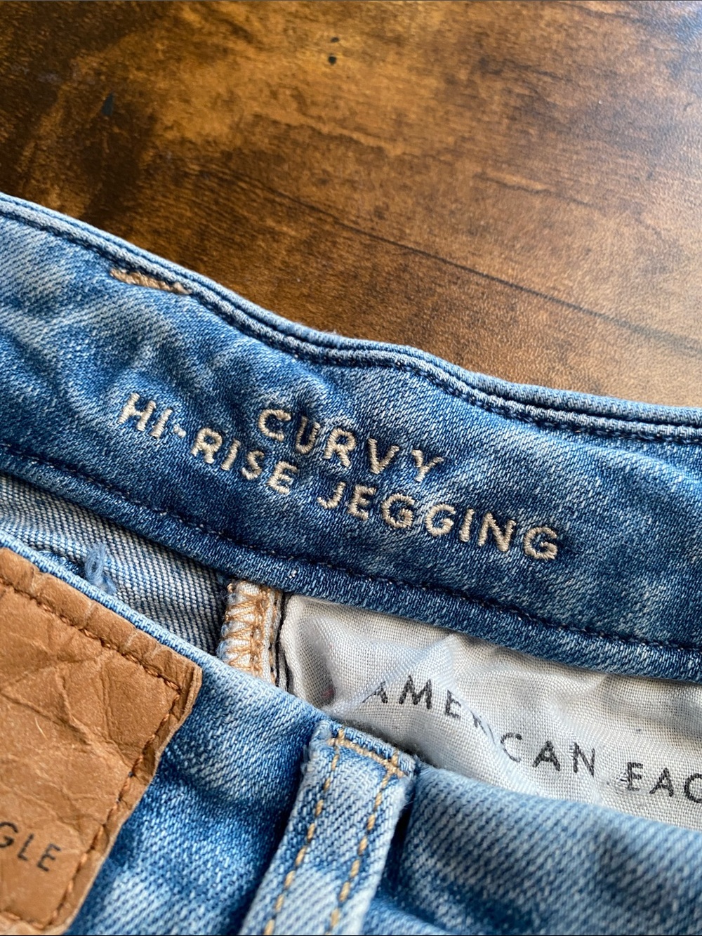 AMERICAN EAGLE Curvy High Rise DISTRESSED jeggings size women’s 000 short - Picture 9 of 10